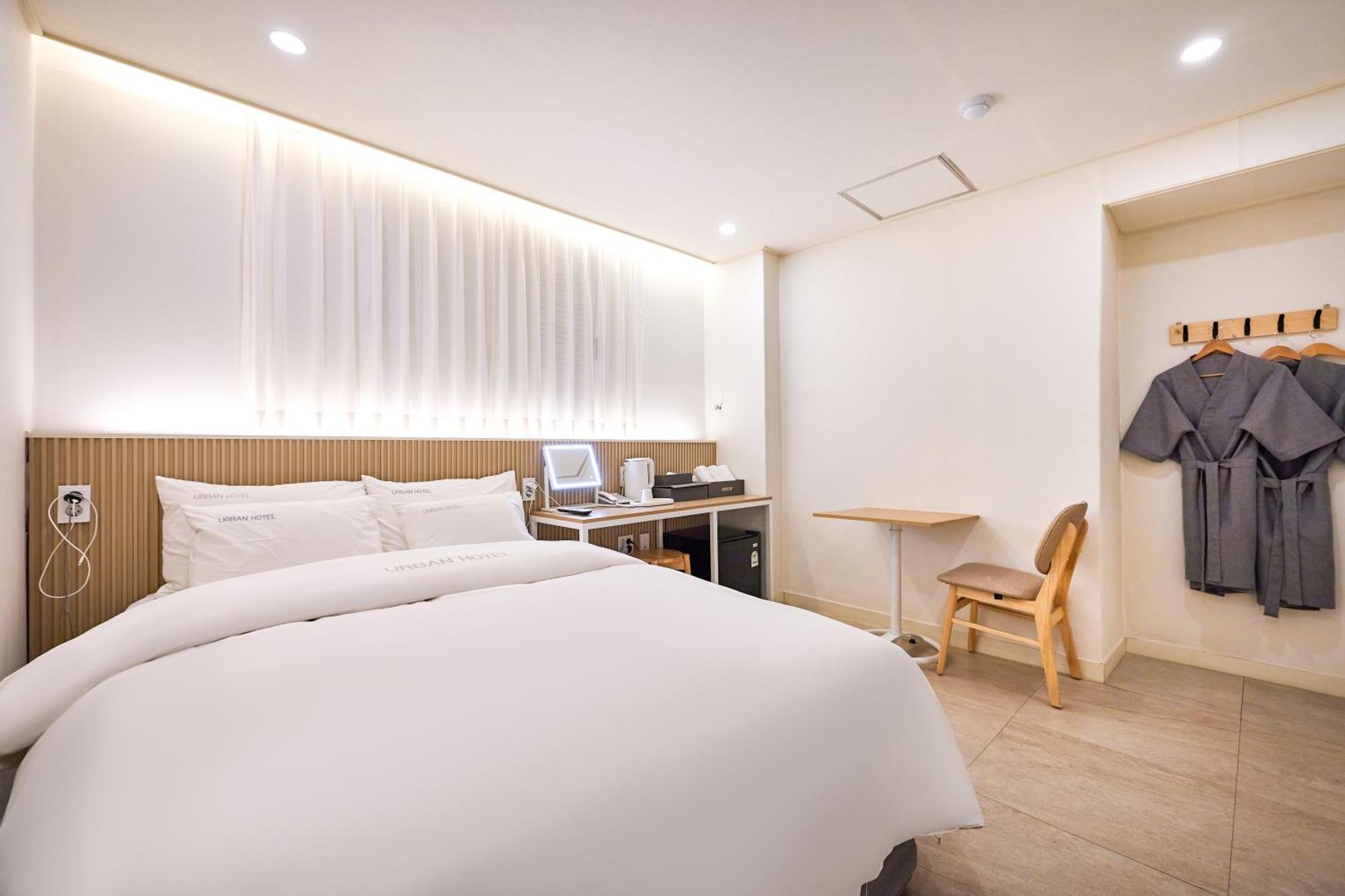 Urban Hotel Pyeongtaek Eksteriør bilde